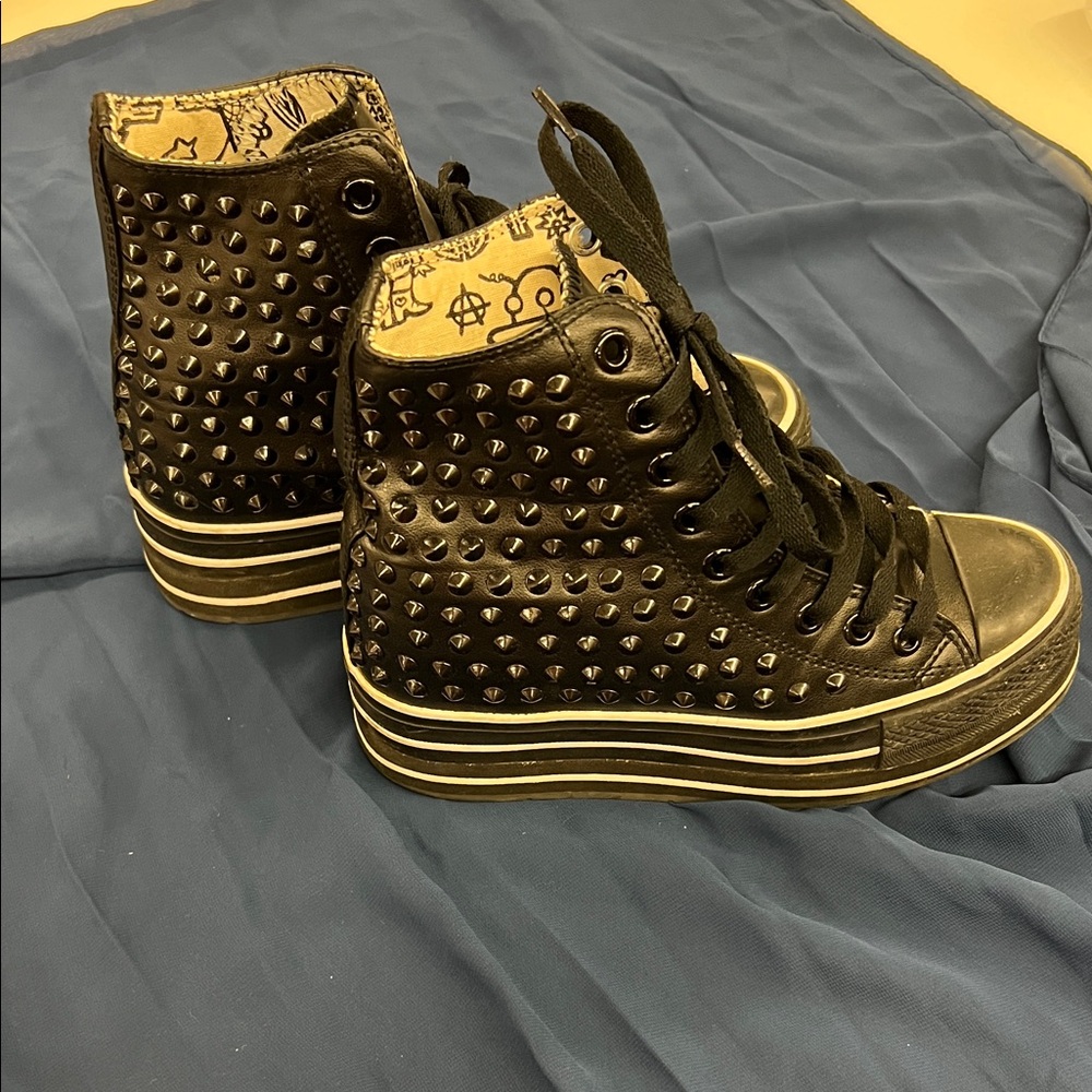 iiJin Black Studded High Top Wedge Sneakers